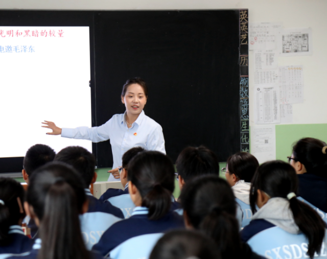 突出思政与本校特征的协同点打通思政建