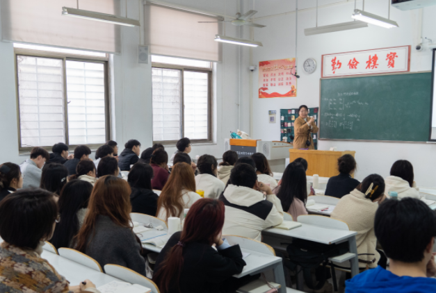 往往只见树木不见森林难以在中小学开扩提质的跨学科科学教育 往往只见树木不见森林难以在中小学开扩提质的跨学科科学教育