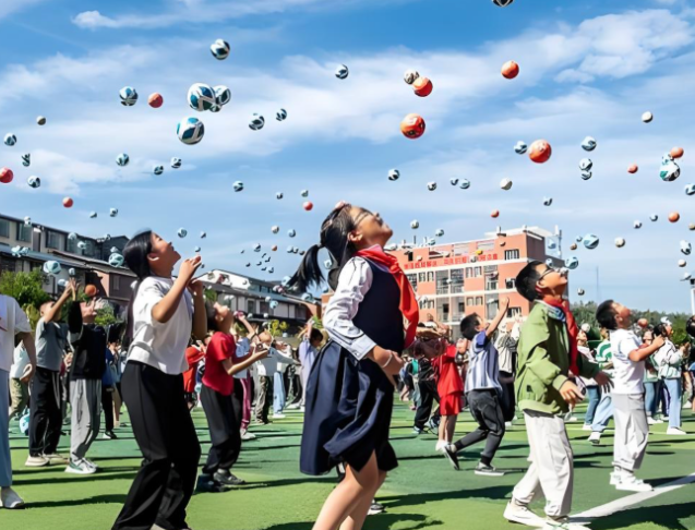 服务的普惠性可及性快捷性才能让教育改