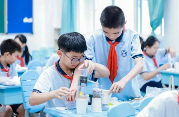 情境使命鼓舞学生运用科学探求工程规划