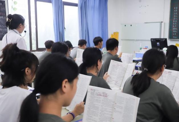 检课体系为数字引擎打通课前学情确诊课