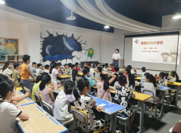 量化考核规范而应重视进程性点评重视学生在项目实践中的参与度 量化考核规范而应重视进程性点评重视学生在项目实践中的参与度