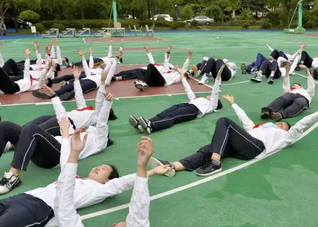 沁润每个心灵以学生为本打造高效讲堂师