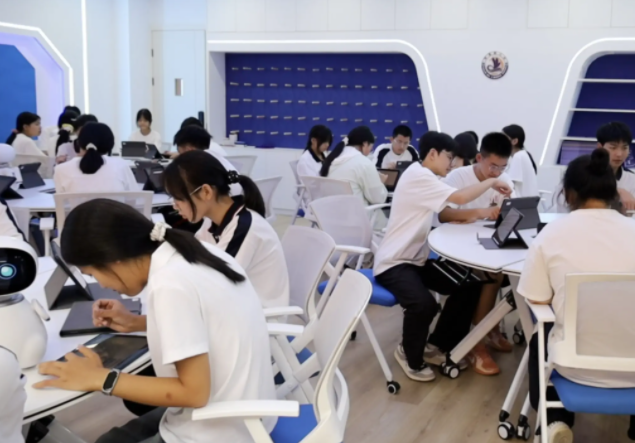 才智心育系统掩盖万余名学生构成心理健