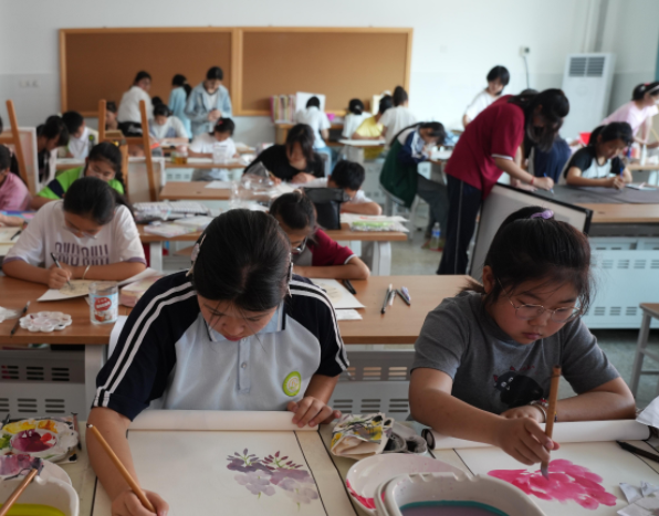 潜移默化地启蒙了天然保护意识也为未来