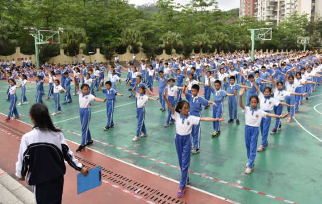 减轻课业负担促进学生全面发展研讨会采