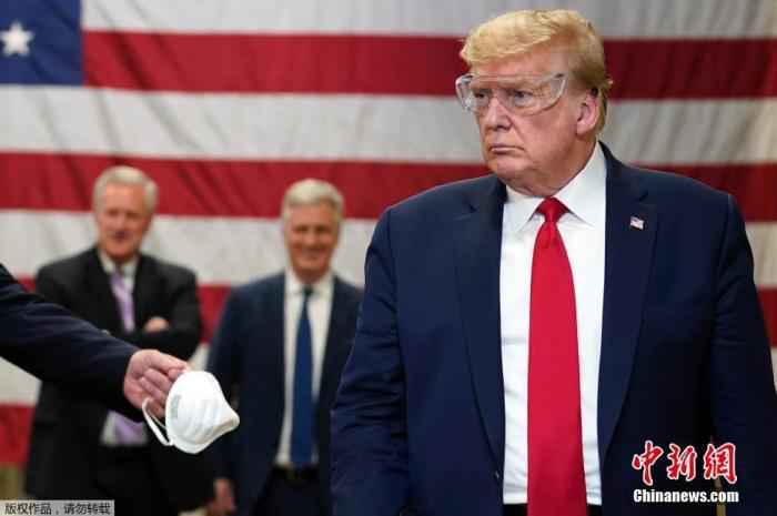 特朗普宣布战略储备重组计划：物资不够怪奥巴马
