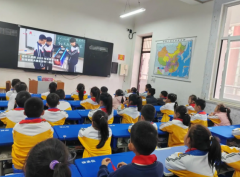 樹立健全更加合理高效的教育資源裝備機